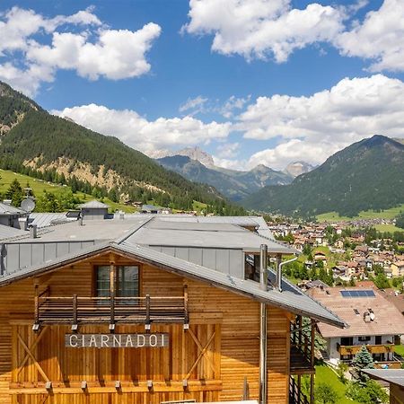 Design & Suite Hotel Ciarnadoi Vigo di Fassa Bagian luar foto