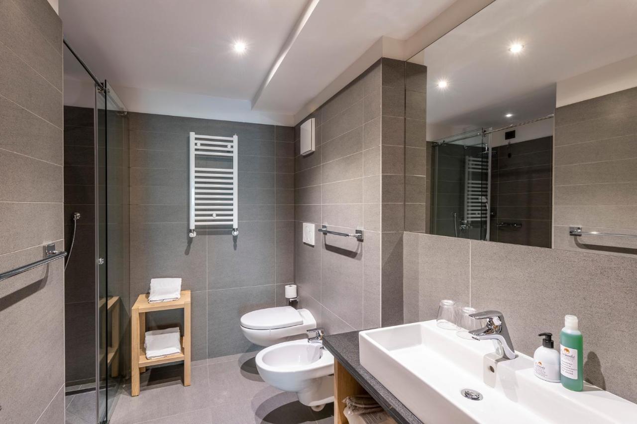 Design & Suite Hotel Ciarnadoi Vigo di Fassa Bagian luar foto